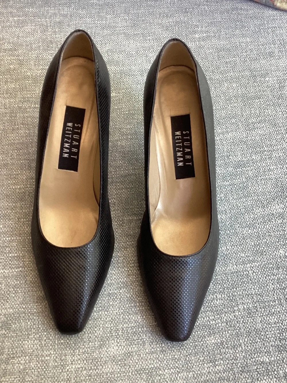 Stuart Weizmann black heels - size 7 1/2 - Picture 1 of 4